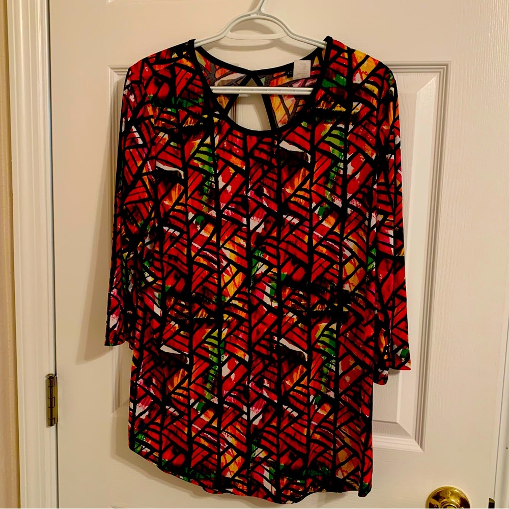 Women’s Three-Quarter Sleeve Multi-Color Geometric Design Top